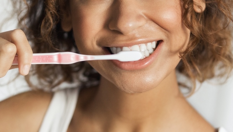 Company Patents Toothpaste with Skin, Wellness Benefits