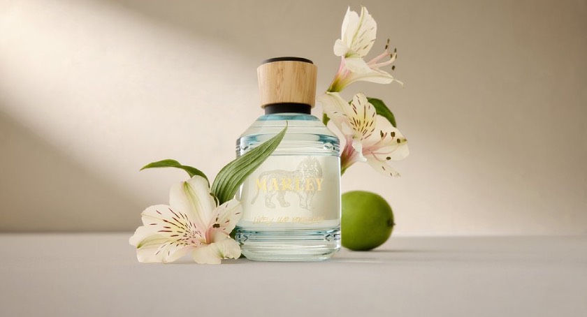 Bath & Body Works Creates Emily in Paris Holiday Collection via