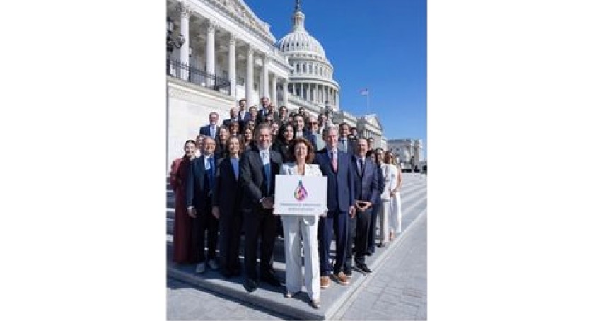 Fragrance Creators Convenes First Fragrance Salon at the White House